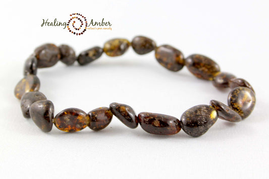 Molasses Olive Speckle-Oval-7.5" stretch