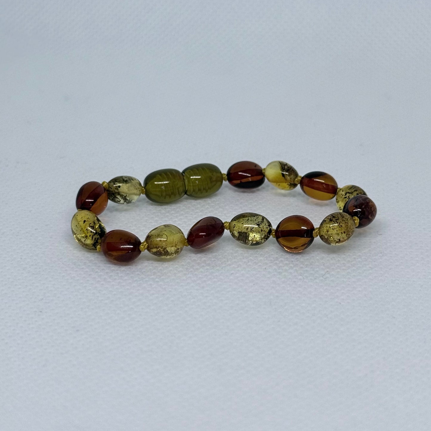 Caramel/Olive-Oval-5.5" clasp