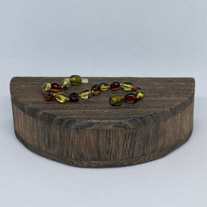 Caramel/Olive-Oval-5.5" clasp