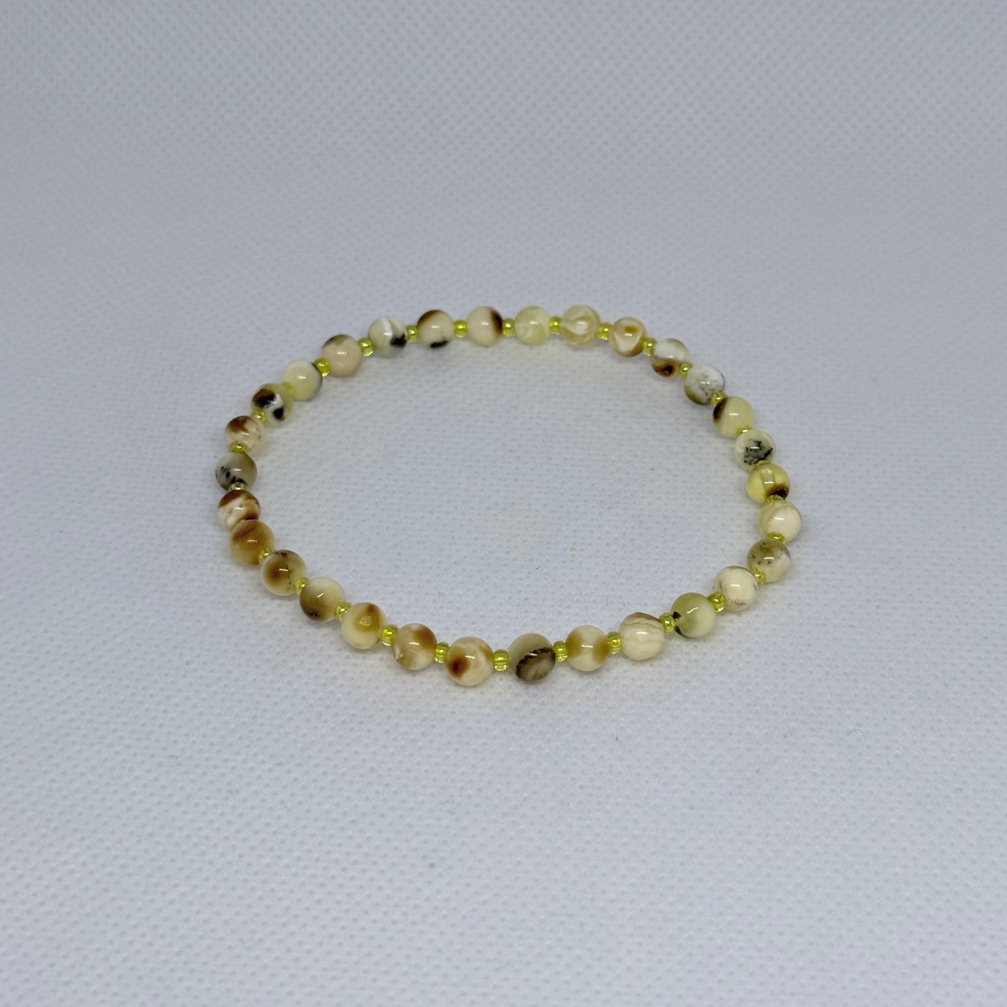 Cream Nova-Circle-7.5" stretch